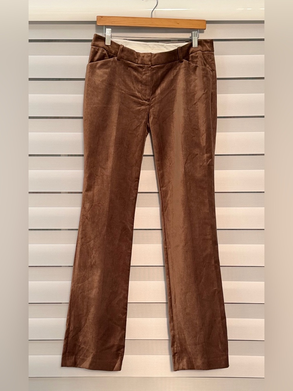 Jones New York Brown Stretch Velvet Straight Leg Pants Size 4
